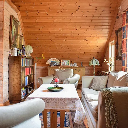 1 Bedroom Cozy In Holiday home *
