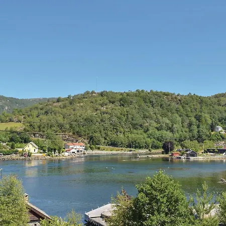 Holiday home 1 Bedroom Cozy In Skjoldastraumen